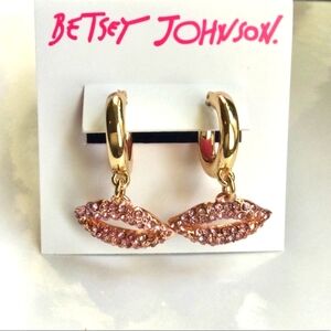 Betsey Johnson Huggie Sparkly Lips Earrings